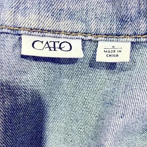 Cato Sleeveless Lace Trimmed Jean Vest Women’s Size Small - Picture 5 of 6